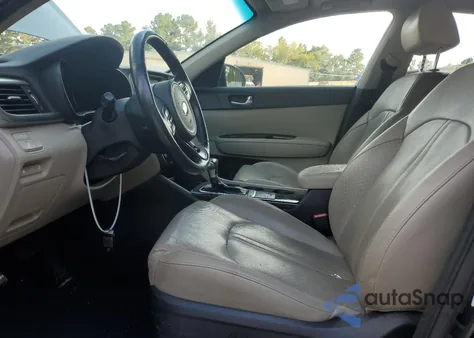 2016 Kia Optima Ex z USA, uszkodzony, nr VIN 5XXGU4L38GG059337